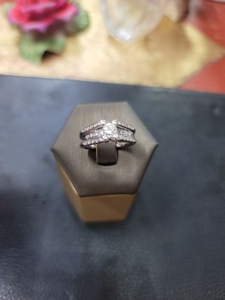 Sortija Oro Blanco y Brillantes