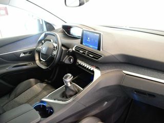 Peugeot 3008 1.2 PureTech 96KW (130CV) S&S Allure