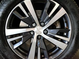 Peugeot 3008 1.2 PureTech 96KW (130CV) S&S Allure