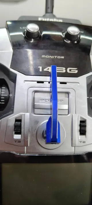 Futaba 14SG FASSTest 2.4GHz + Receptor