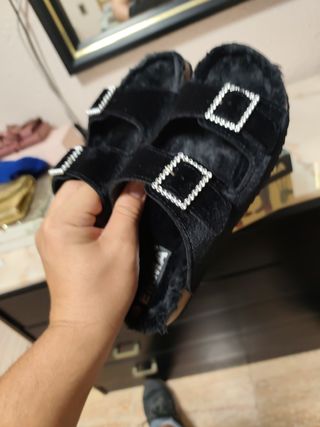 Chanclas Emma Pelo Negro