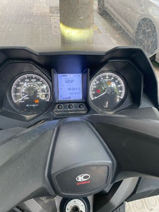 Moto Kymco Grand Dink 300cc