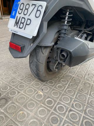 Moto Kymco Grand Dink 300cc