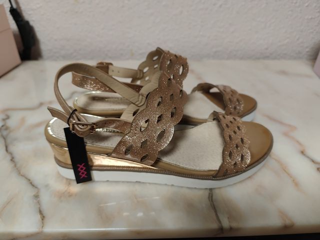 Sandalias Mariamare Doradas