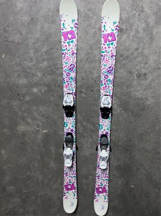 Esquís K2 para niña miden 139cm
