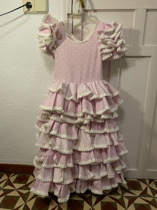 Vestido de flamenca rosa y blanco