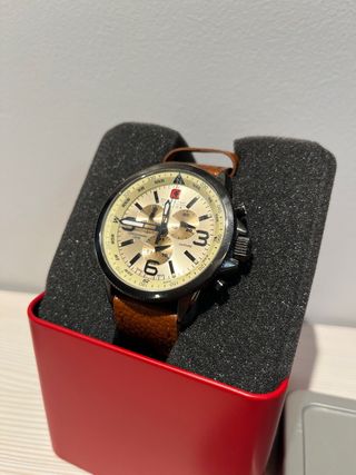 Reloj Swiss Military Hanowa Marrón