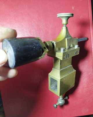 PIEZA TORNO RELOJERO