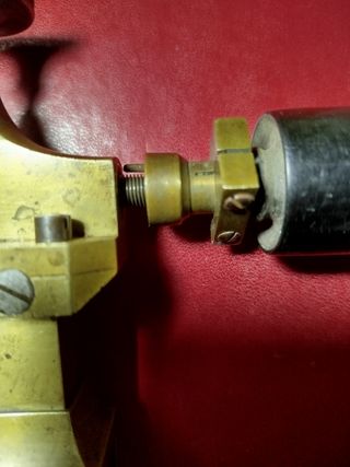 PIEZA TORNO RELOJERO