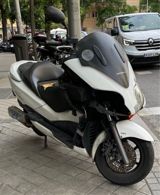 Honda Forza 250 EX 2010 Siniestro