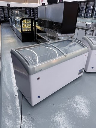 CONGELADOR ARCON NUEVO 1,50m