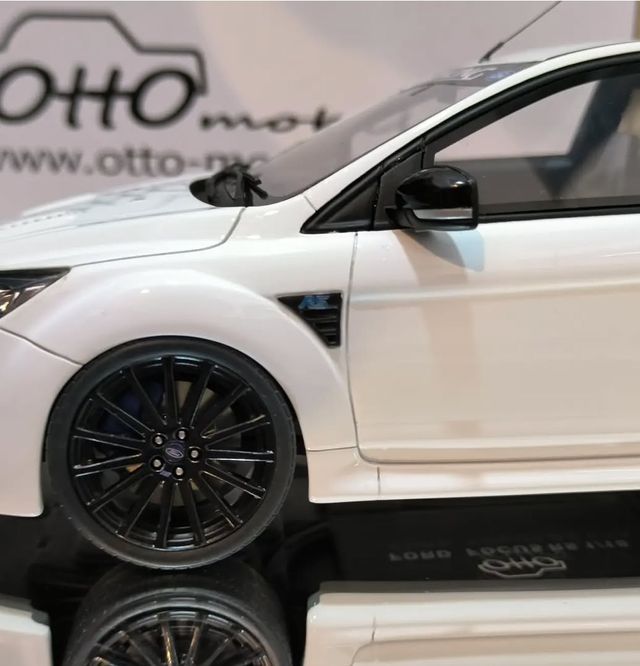Ford Focus RS Mk2 2009,  Blanco