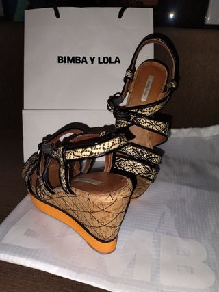 Sandalias Bimba y Lola Piel Multicolor