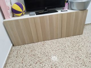 Mueble TV comedor madera y blanco