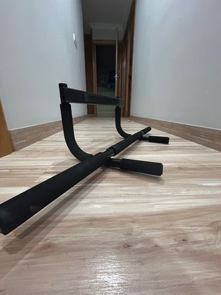 PULL UP BAR 500
(DECATHLON)