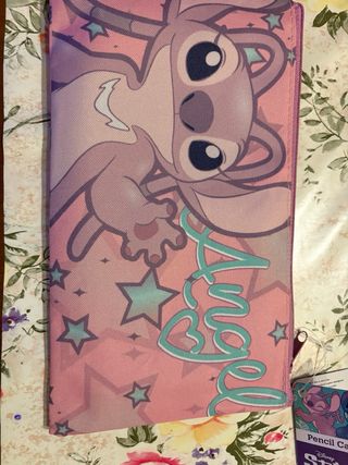Astuccio Angel Stitch con stelle