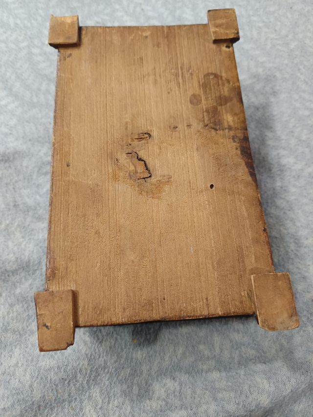 Portagioie in legno intagliato Civil War