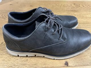 Zapatos Timberland Talla 41.5 Gris