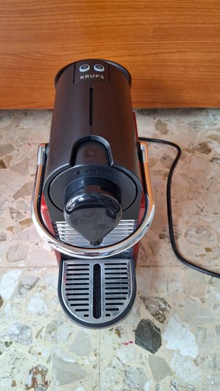 Macchina Caffè Nespresso Krups Pixie Rossa