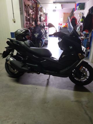 BMW C 400 GT Scooter