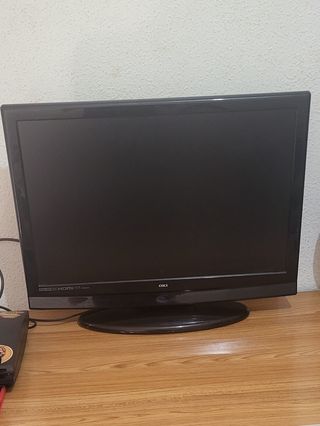 Televisor OKI Negro
