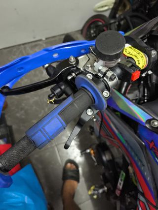 Bomba de freno de pulgar para moto