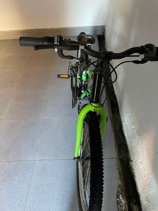 Bicicleta Denbike 24 Negra y Verde