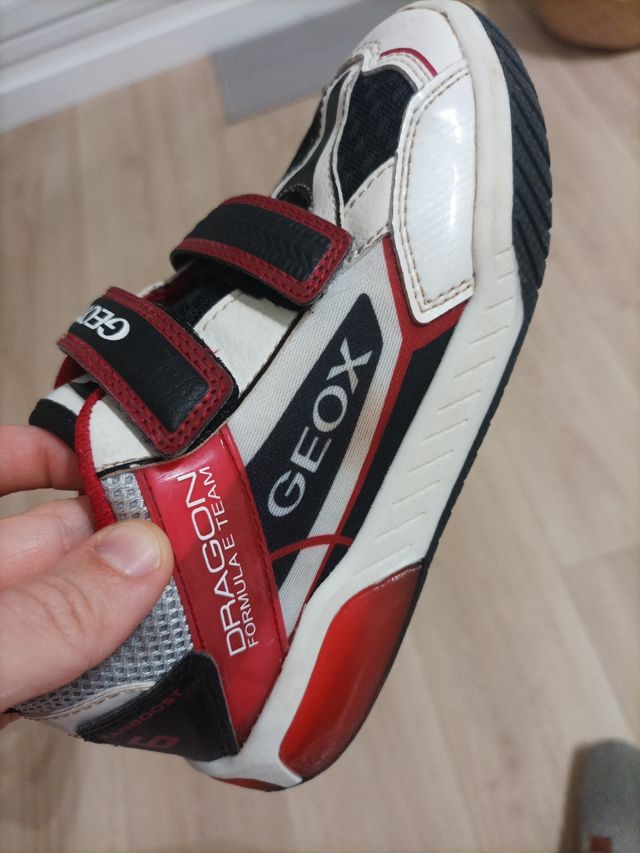 Sneakers da bambino Geox taglia 30