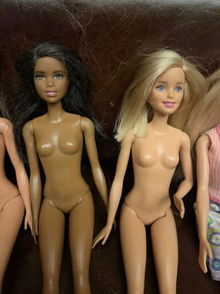 Lotto 5 Barbie e 1 Ken