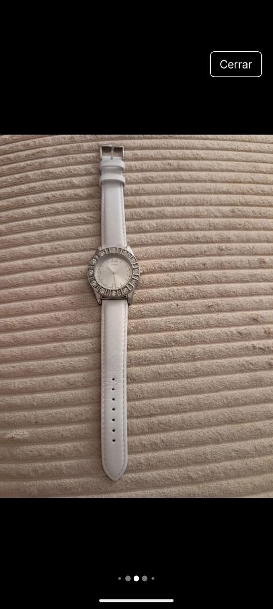 Reloj Guess Blanco Original con correa de cuero