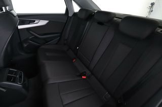 Audi A4 35 TDI S line MHEV