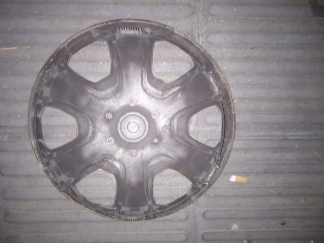 Tapacubos Ford Ka (2 unidades)