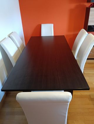 Mesa extensible y 6 sillas comedor
