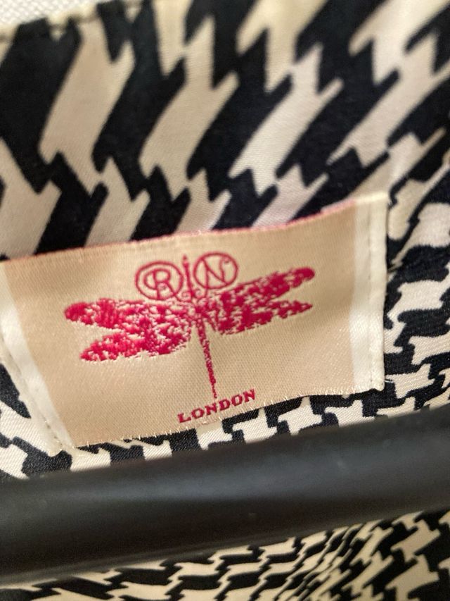 Vestido estampado blanco y negro