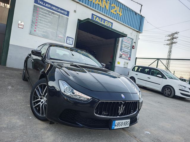 Maserati Ghibli 350CV NACIONAL IMPOLUTO