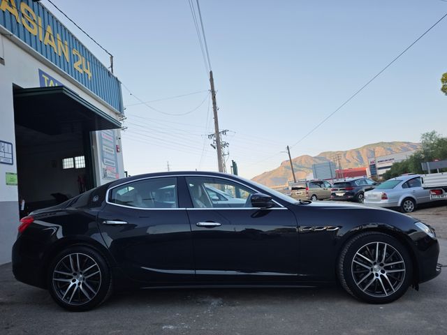 Maserati Ghibli 350CV NACIONAL IMPOLUTO