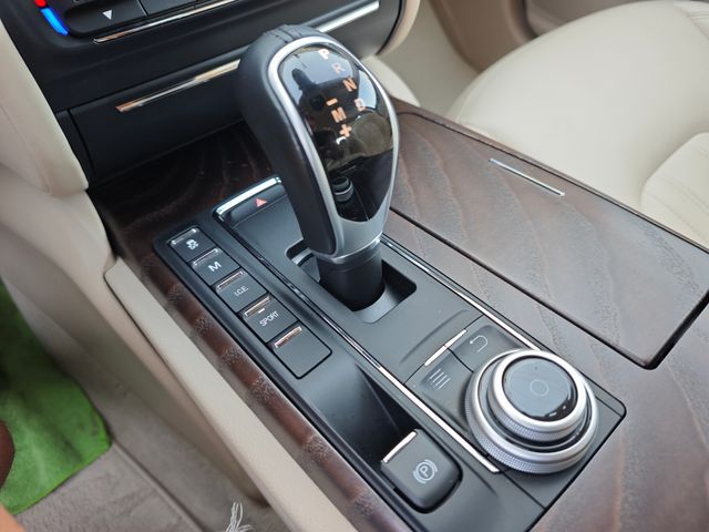 Maserati Ghibli 350CV NACIONAL IMPOLUTO