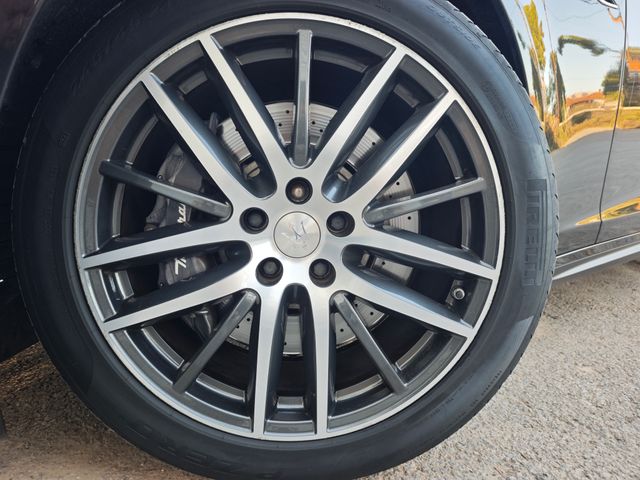 Maserati Ghibli 350CV NACIONAL IMPOLUTO