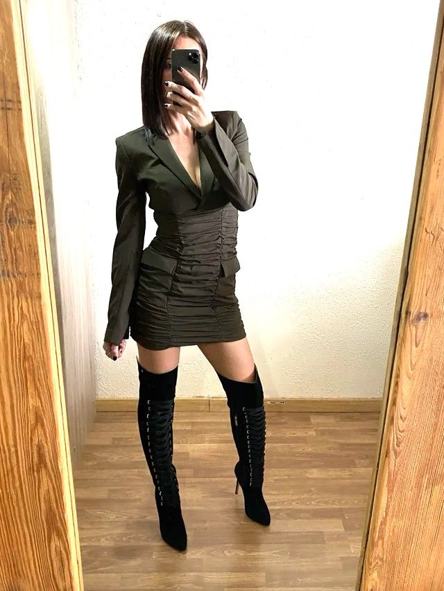 Vestido blazer drapeado verde militar khaki Zara