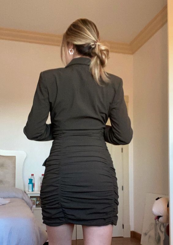 Vestido blazer drapeado verde militar khaki Zara