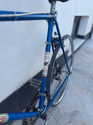 Bicicleta de carreras Torrot azul
