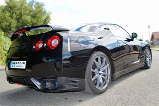 Nissan GT-R 2011