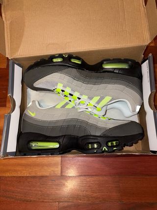 Nike Air Max 95 OG Neon