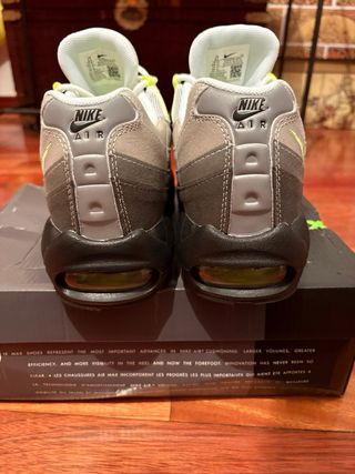 Nike Air Max 95 OG Neon