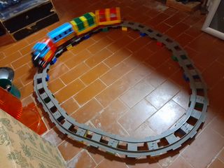 Grande lotto Lego con Treno,personaggi e mattoncin