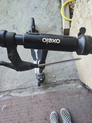 Patinete Oxelo plegable gris