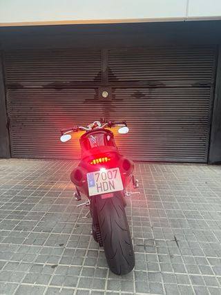 ¡IMPECABLE! Triumph Speed Triple 1050 