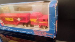 Hot Wheels Autotreno Trasporto Auto