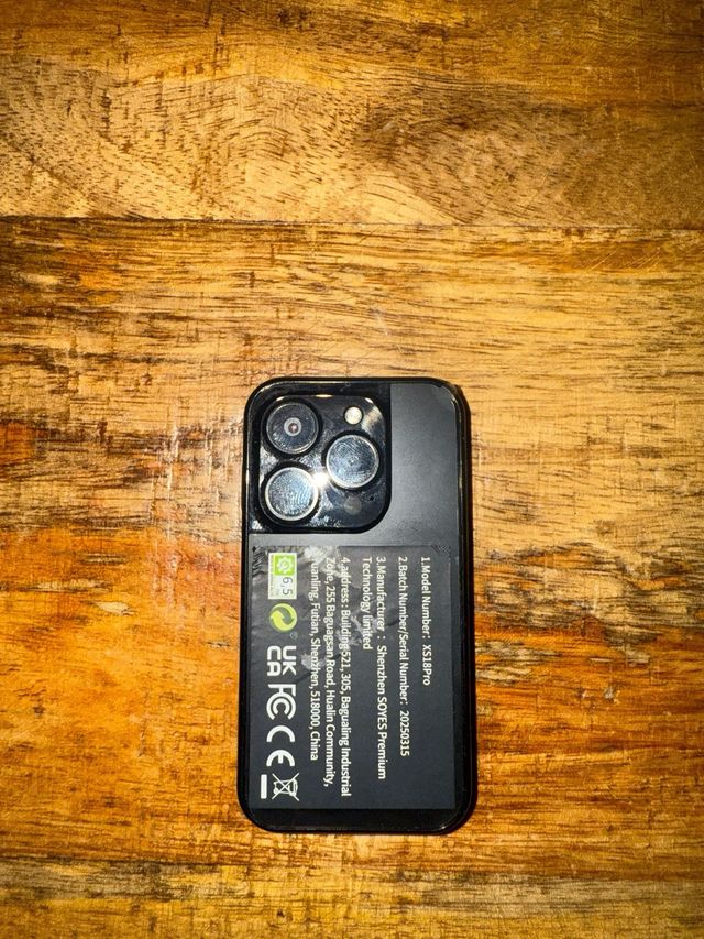 Mini Teléfono XS 18 Pro Negro