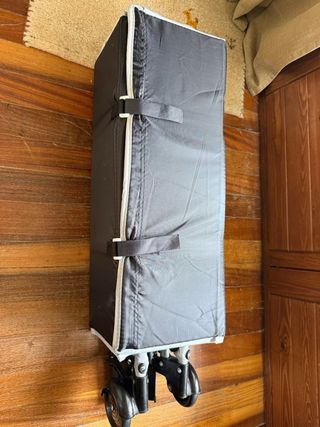 Cuna de viaje portátil